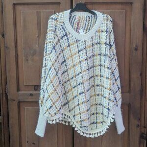 Anthropologie Raga plaid fringed sweater Dulce Pommed Knit Poncho size Small